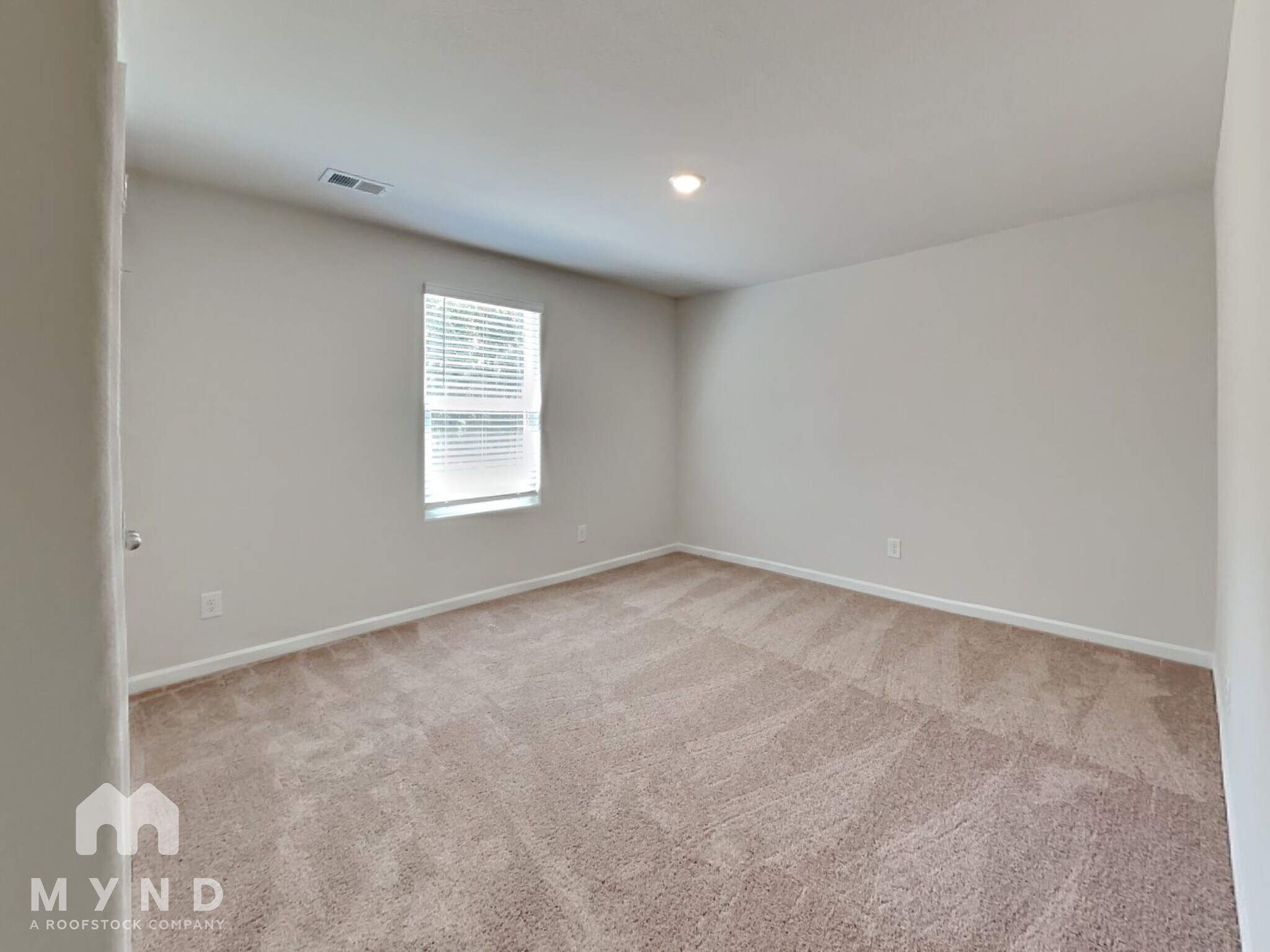 Building Photo - 184 Taverners Ln