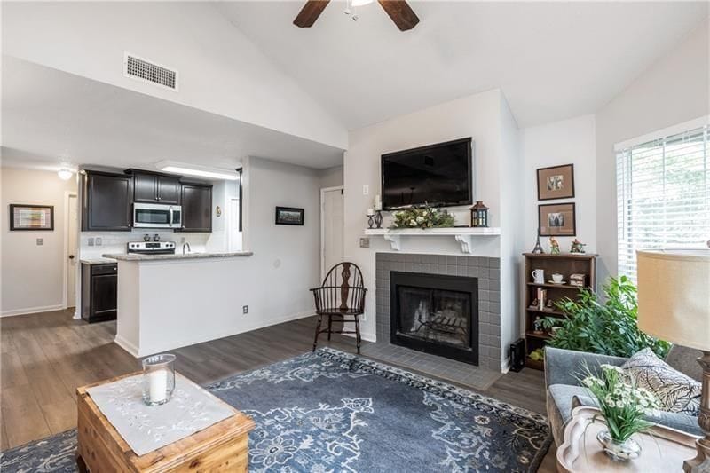 Building Photo - 509 Cypress Pointe St