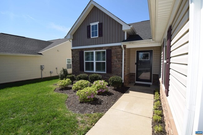 Building Photo - 167 Virginia Ave