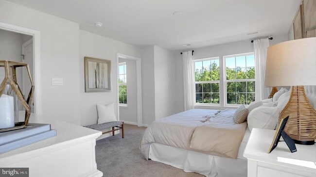 Building Photo - 201 Mazzeo Dr