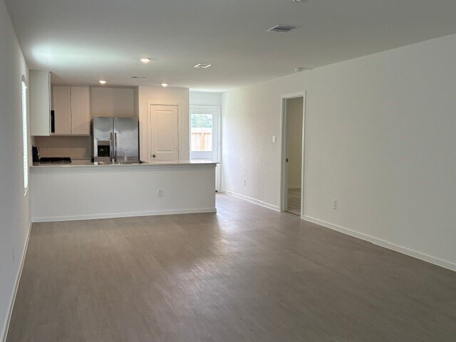 Building Photo - 12059 Noble Wood Vlg Dr