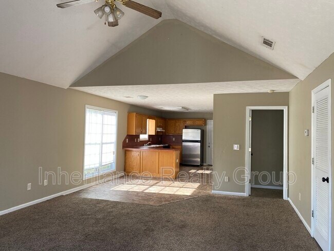 Building Photo - 1504 Summerplace Dr