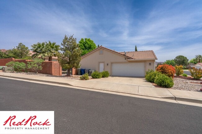 Building Photo - 3 Bed 2 Bath Home in Ivins with Views of Red Mountain