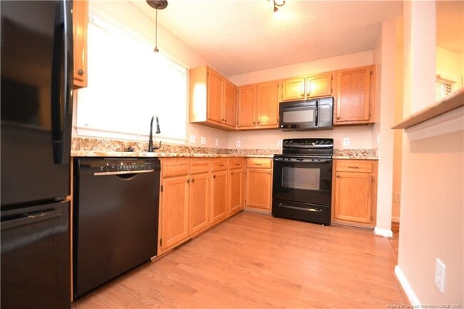 Building Photo - 6061 Epping Forest Dr