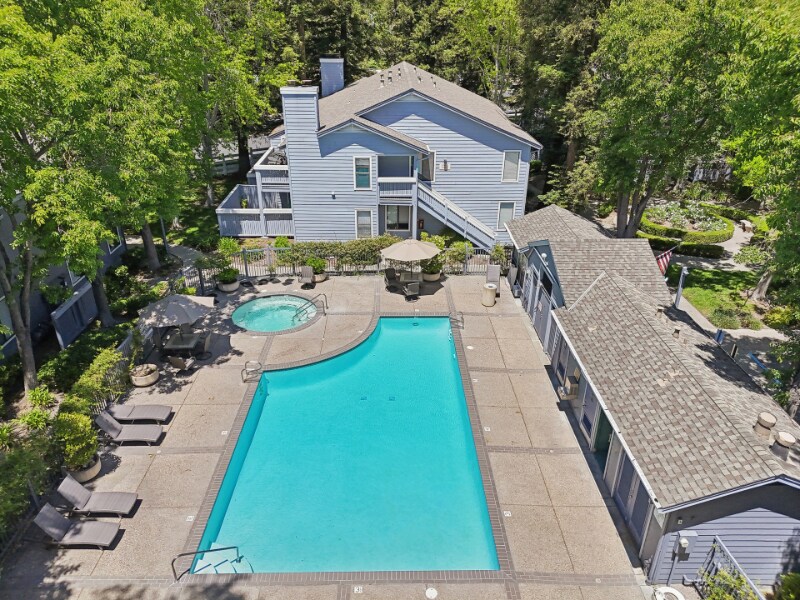 Building Photo - 7104 Cross Creek Cir