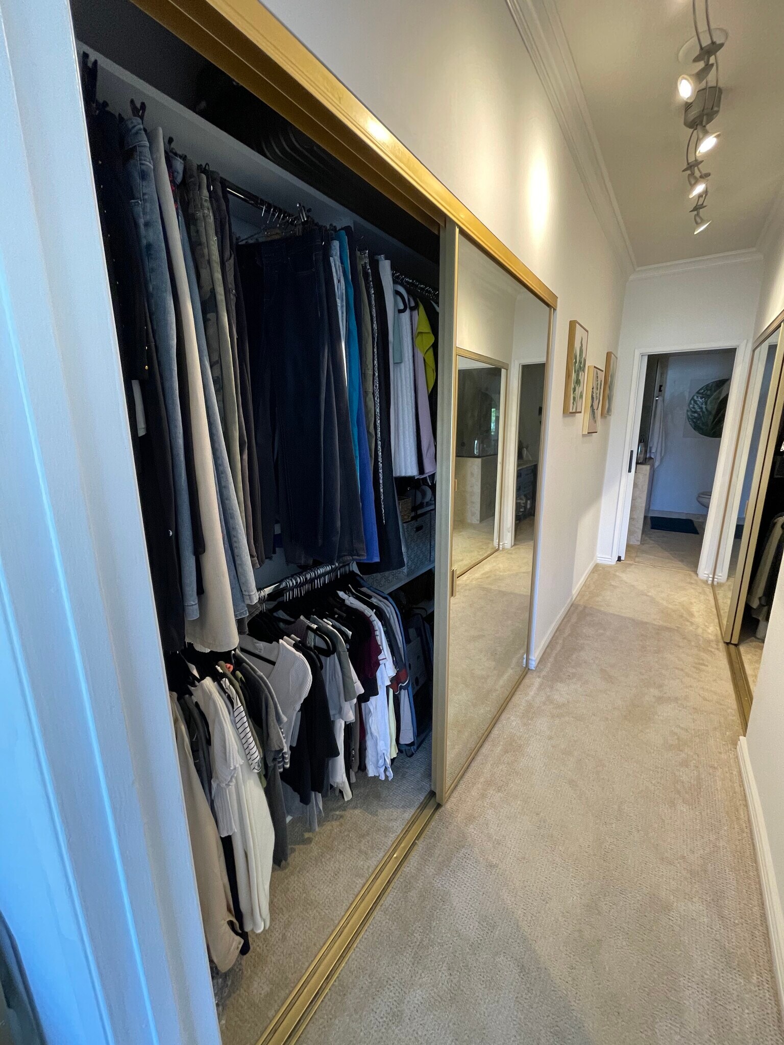 New California Closets - 612 S Barrington Ave