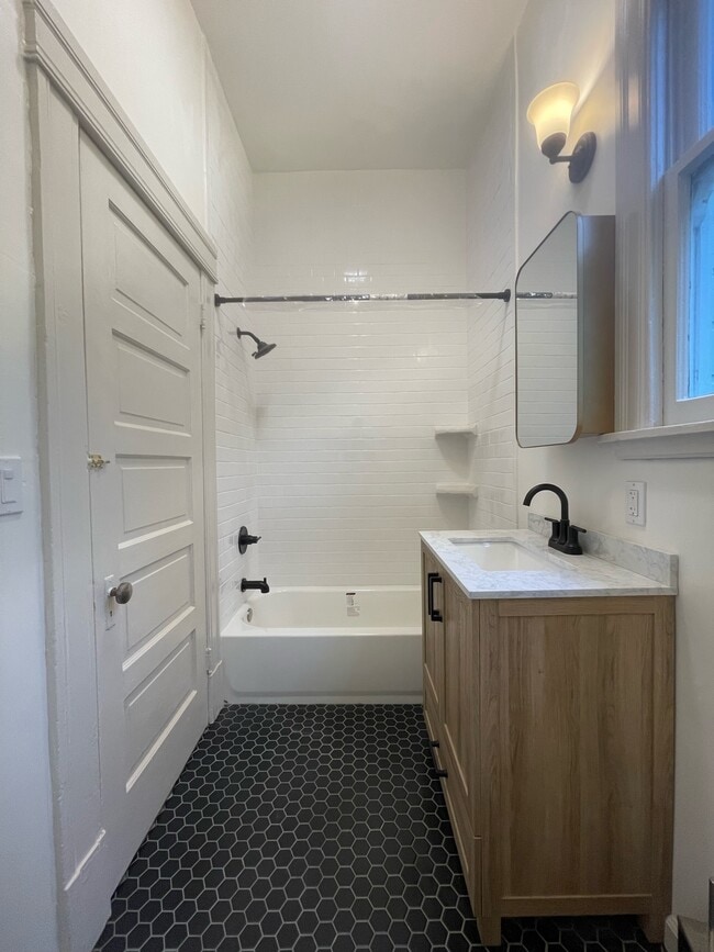 New bathroom - 763 Cole St