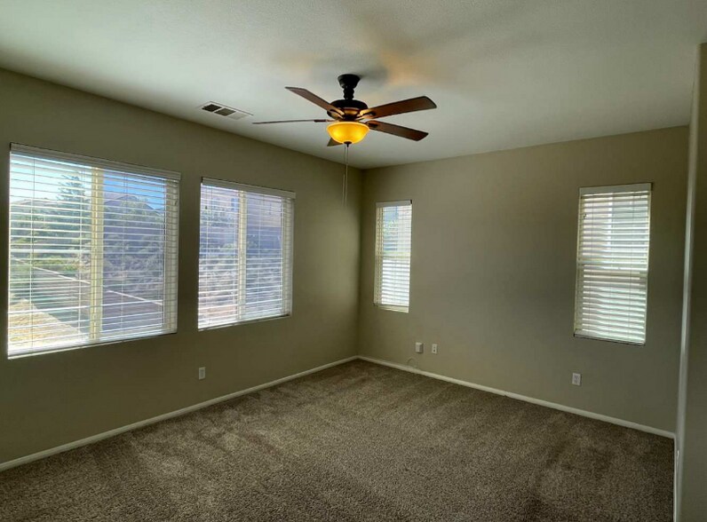 Building Photo - 37735 Mangrove Dr