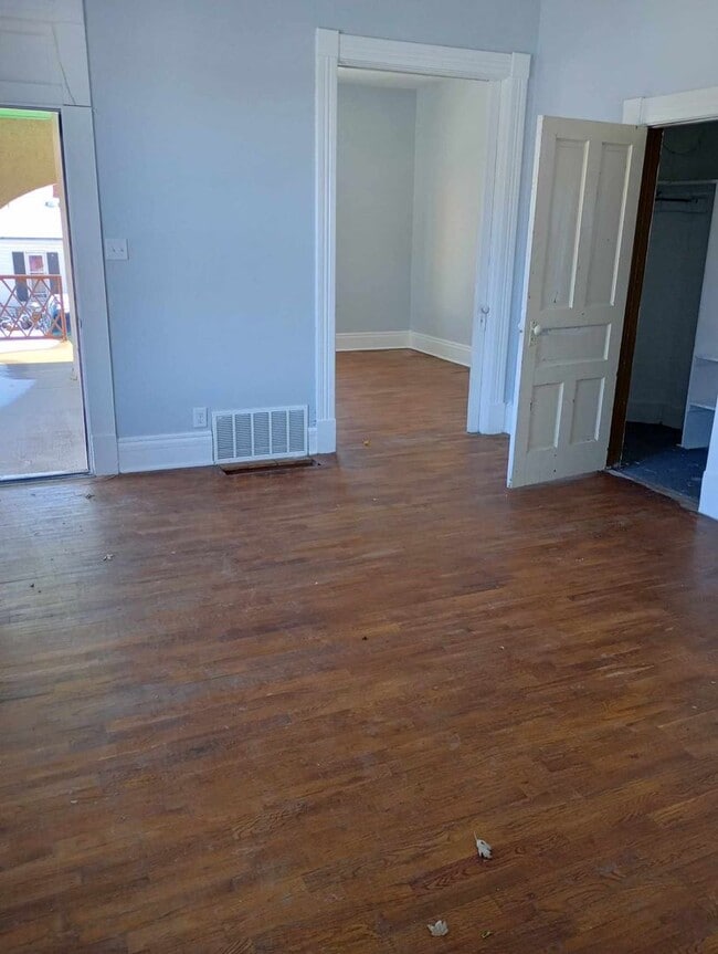 Building Photo - 1621-1623 Prospect Ave