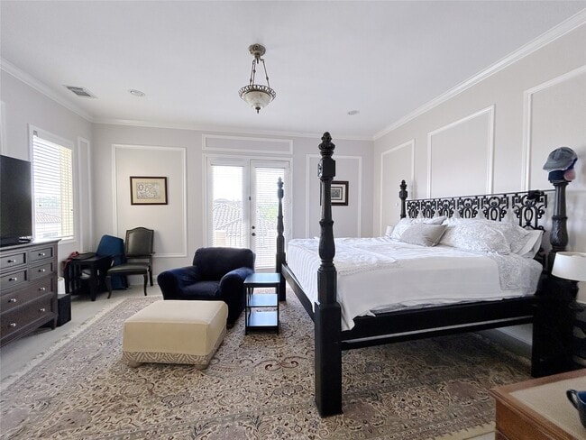 Building Photo - 939 Queen Annes Rd