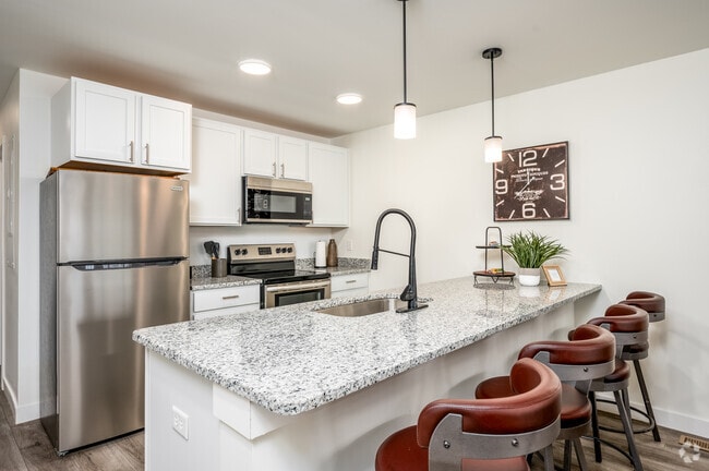 Hemlock - Kitchen - Alder Woods
