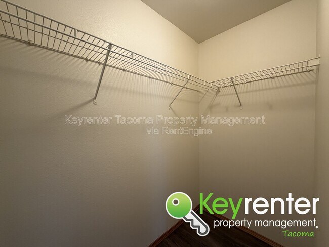 Building Photo - 5002 S 30th St