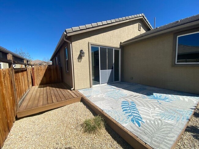 Building Photo - 3935 Hazy Swale Way