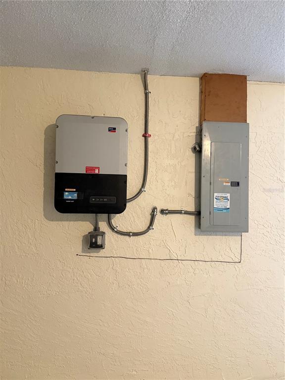 Building Photo - 600 6th Ave SE