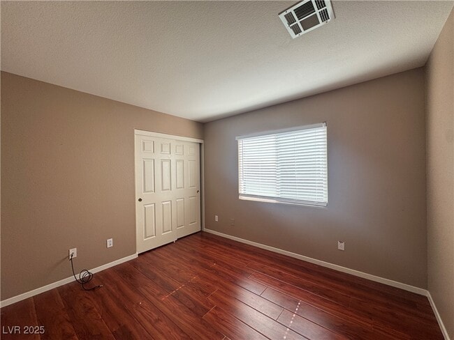 Building Photo - 9963 Burton Lake Ct