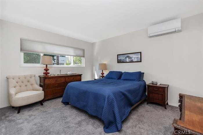 Building Photo - 15201 Nottingham Ln