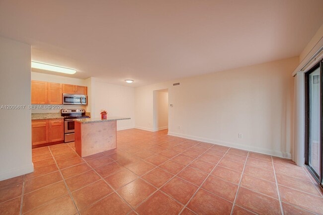 Building Photo - 9715 Hammocks Blvd