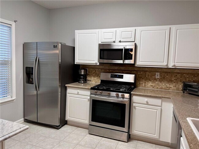 Building Photo - 10900 Wittenridge Dr