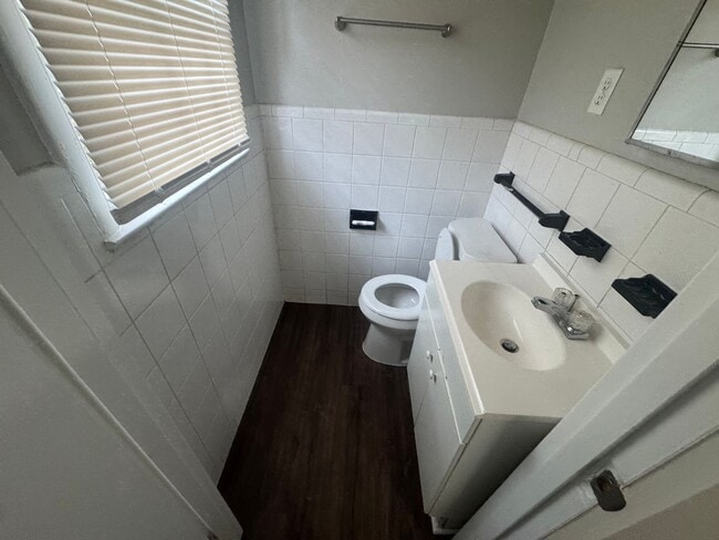 Building Photo - 1727 Goodhaven Dr