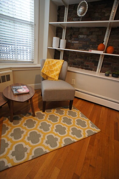 Building Photo - 65 Dartmouth St