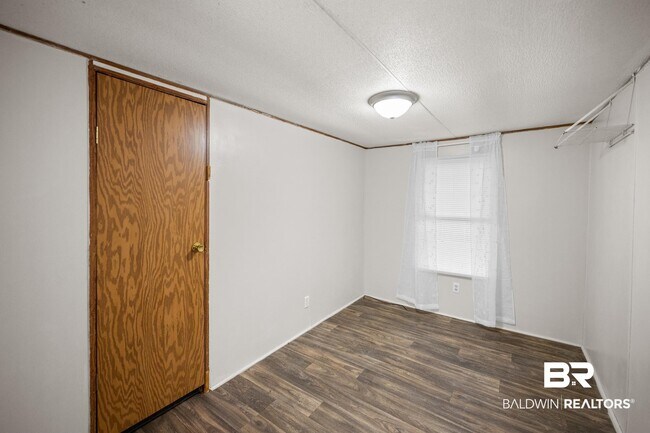 Building Photo - 12411 Co Rd 91