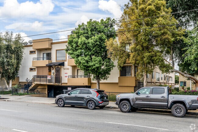 Building Alternate - Terrace Apartments