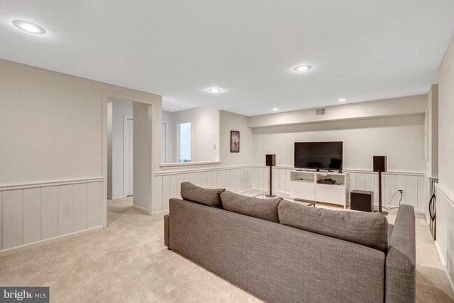 Building Photo - 12552 Garland Tree Ct