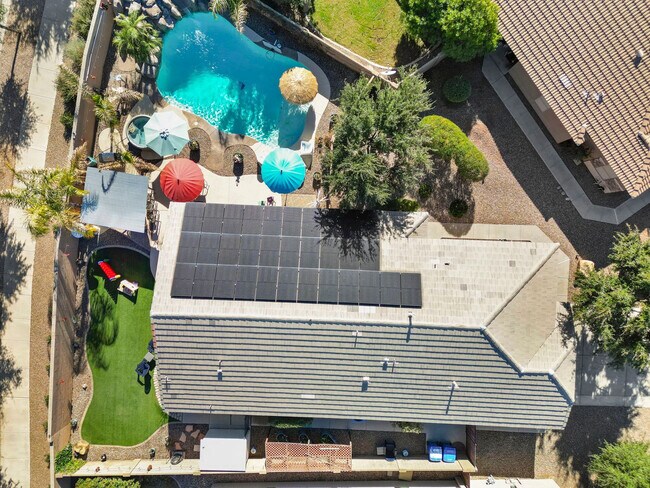 Building Photo - 4111 S Dewdrop Ct