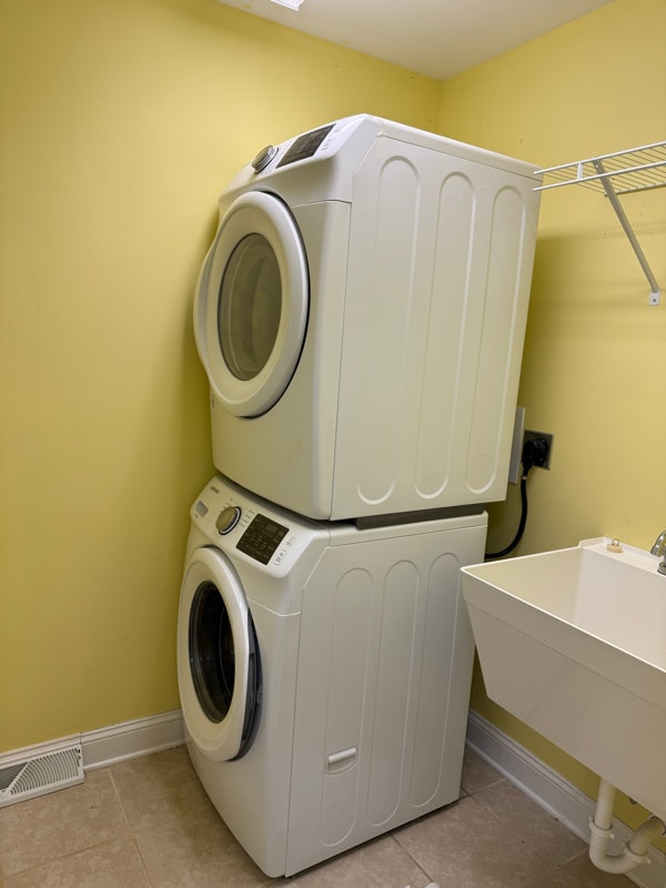 Building Photo - 605 Griffin Blvd