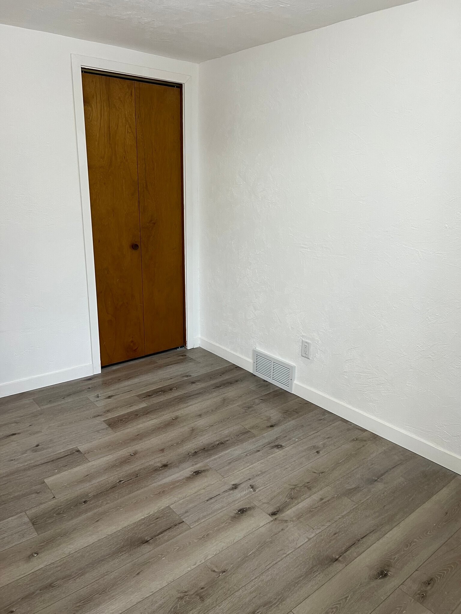 Building Photo - 6099 WI-42