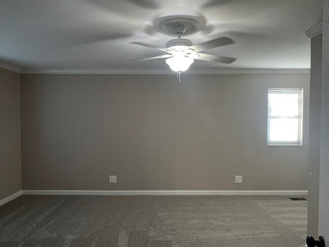 Building Photo - Seeing is Believing!!!