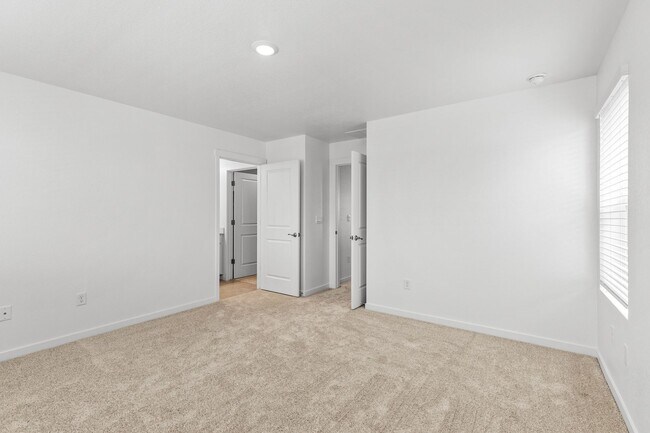 Building Photo - 1508 Higgins Creek Dr