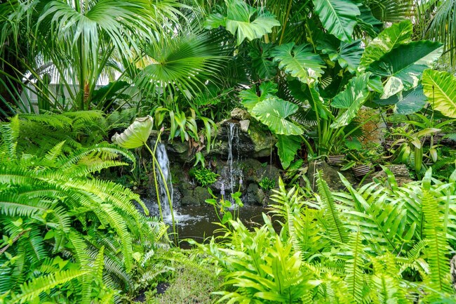 Building Photo - 4017 Monroe St