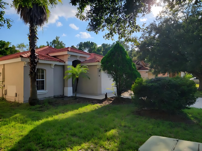 Building Photo - 12750 Sophiamarie Loop