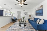 Building Photo - 202 N Kealy Ave