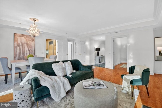 Building Photo - 5630 Wisconsin Ave