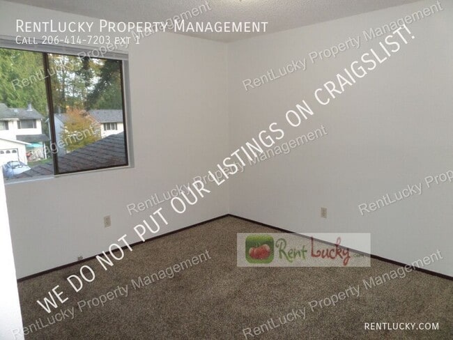 Building Photo - 33033 22nd Pl S