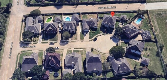 Building Photo - 18819 Harbor Key Cir