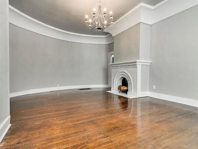 Building Photo - 1740 NW 11th St