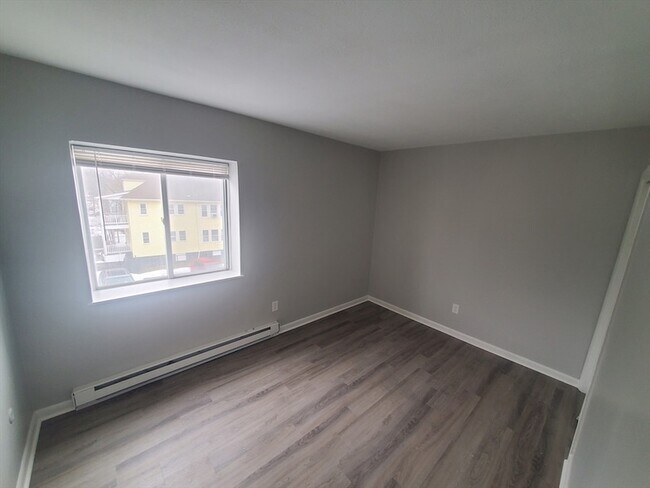 Building Photo - 760 Cummins Hwy