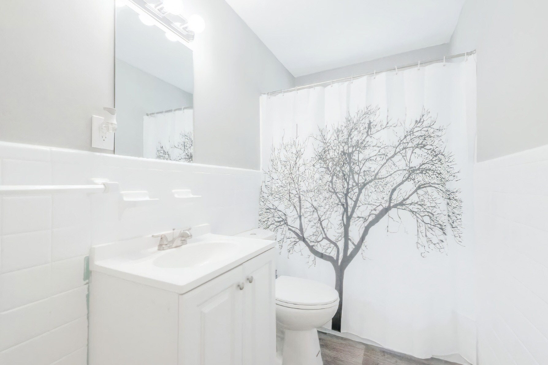 Building Photo - 2684 Loghaven Dr NW