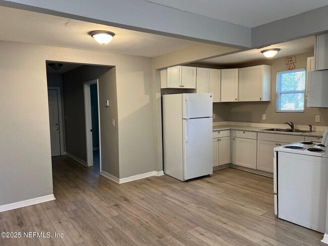 Building Photo - 3343 Nolan St