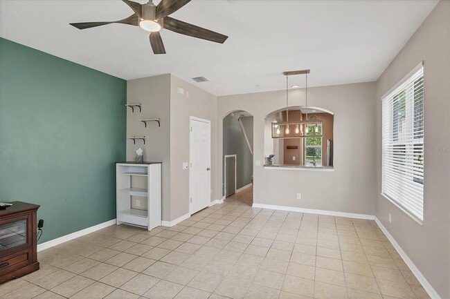 Building Photo - 1126 Grantham Dr