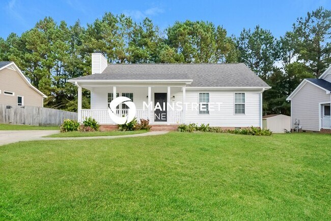 Building Photo - 3 Bedroom Pet-Friendly Home in Knightdale, NC with Main Street Renewal