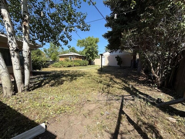 Building Photo - 2213 7th Ave N