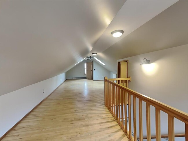 Building Photo - 7330 N Irving Ave