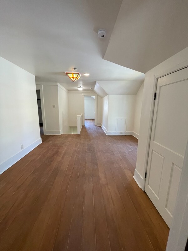 Building Photo - 1135 Magnolia St