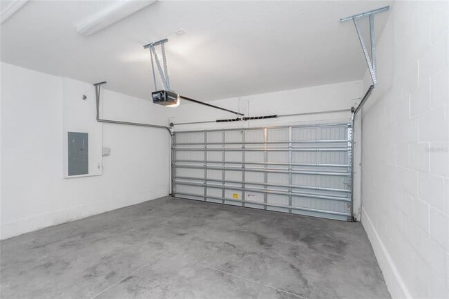 Building Photo - 6773 Branham Mill Ct