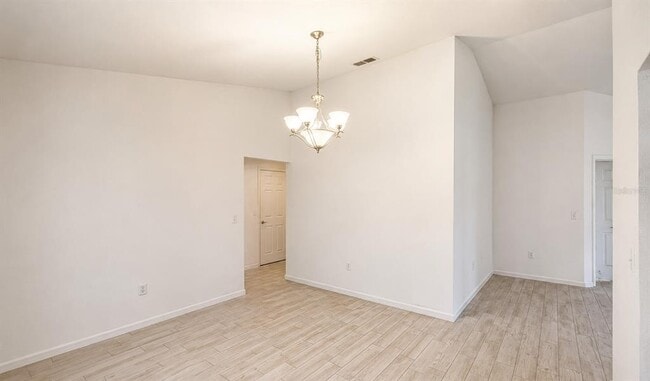 Building Photo - 4729 Mandolin Loop