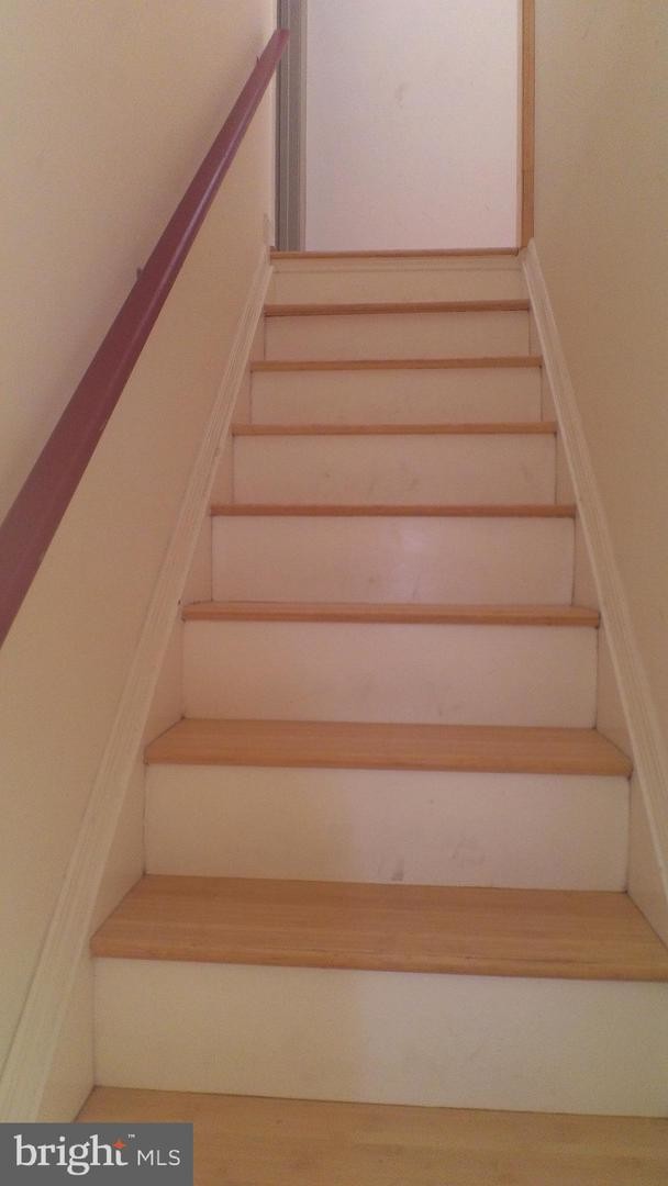 Building Photo - 778 McHenry St